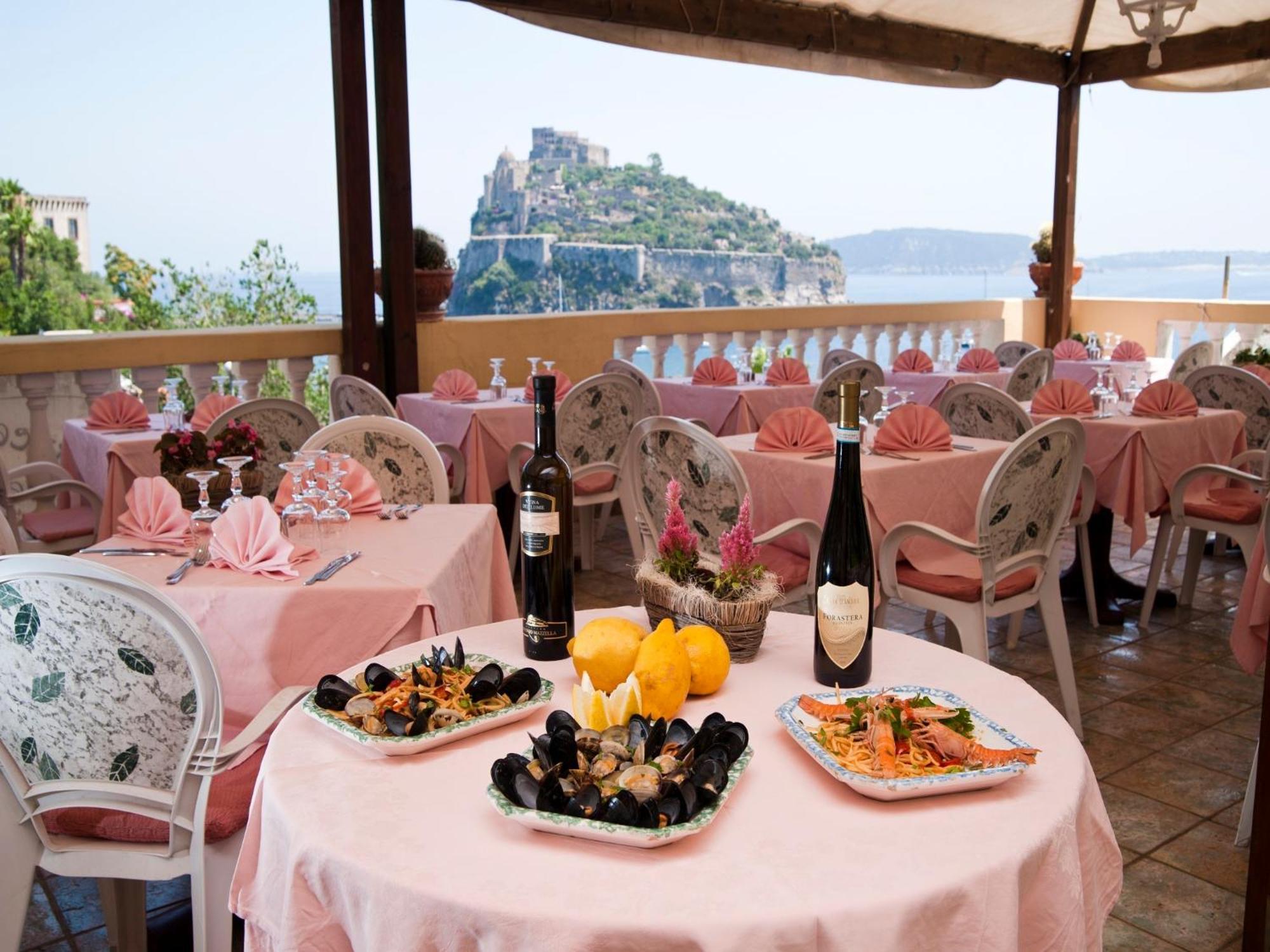 Hotel Giardino Delle Ninfe E La Fenice Ischia Ngoại thất bức ảnh
