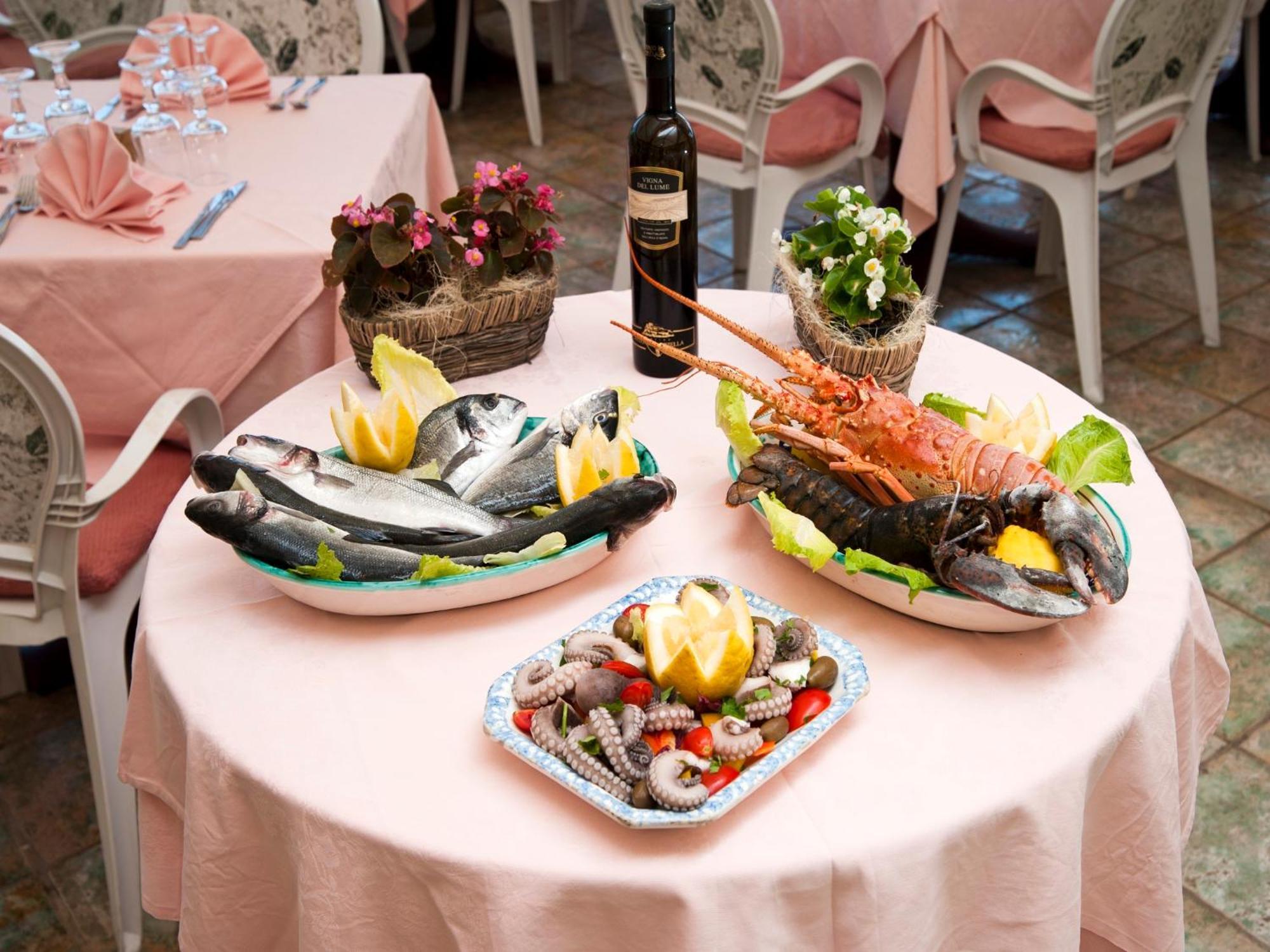 Hotel Giardino Delle Ninfe E La Fenice Ischia Ngoại thất bức ảnh